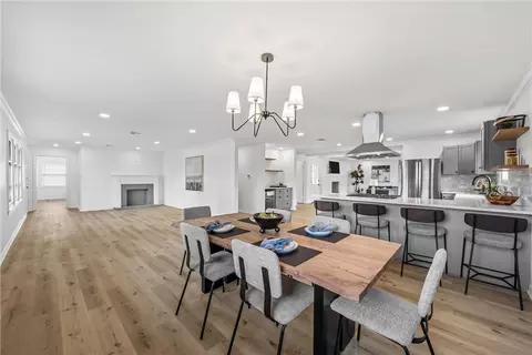 Dining - 3201 Pine Ave, Waco, TX 76708 photo 2 of 2