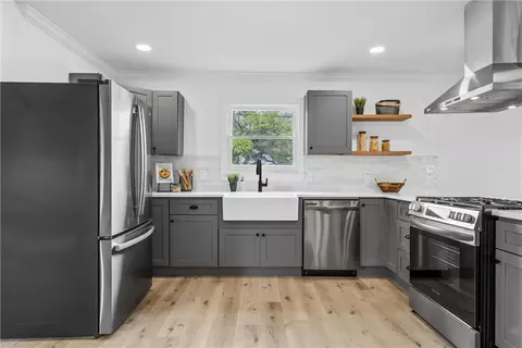 Kitchen - 3201 Pine Ave, Waco, TX 76708 photo 2 of 3