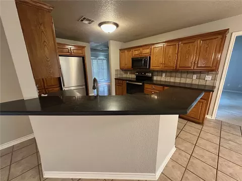 103 Cr 5001, Lorena, TX 76655 photo 16