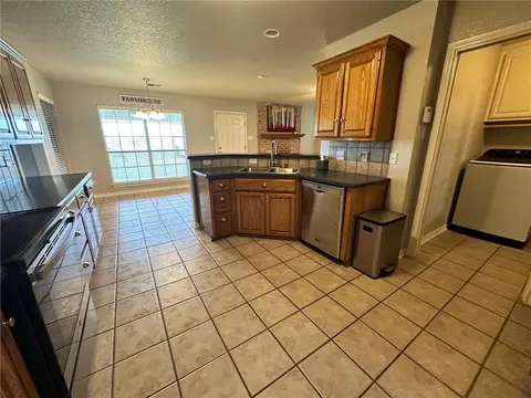 103 Cr 5001, Lorena, TX 76655 photo 14