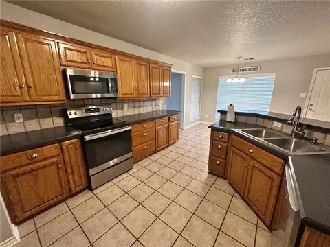 103 Cr 5001, Lorena, TX 76655 photo 17
