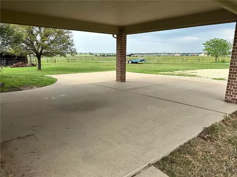 103 Cr 5001, Lorena, TX 76655 photo 3
