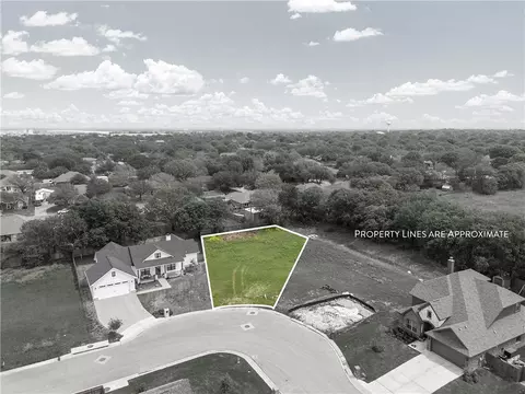 9912 Durango Trl, Woodway, TX 76712