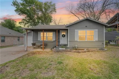 3312 Pewitt Dr, Waco, TX 76706