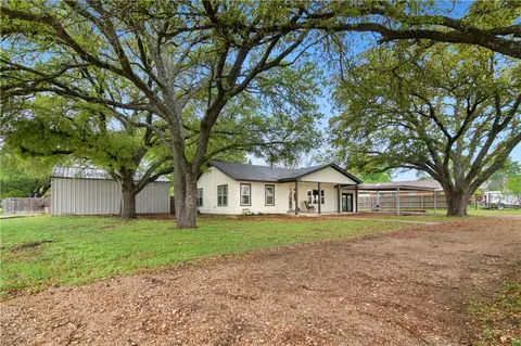 6864 Golinda Dr, Lorena, TX 76655