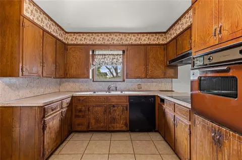 11104 China Spring Rd, Waco, TX 76708 photo 11