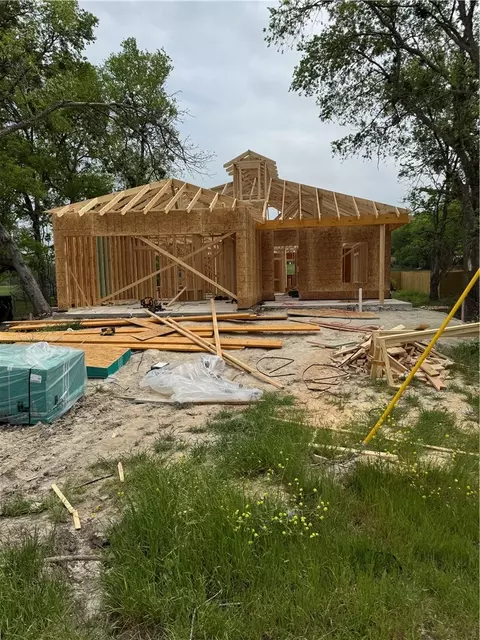 204 Old Country Rd, Moody, TX 76557