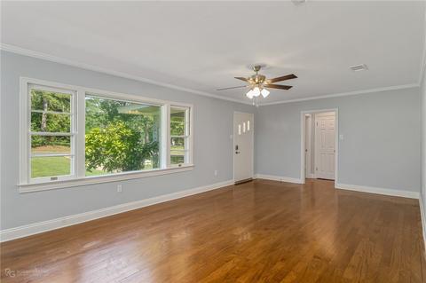 1103 Madison, Minden, LA 71055 photo 3