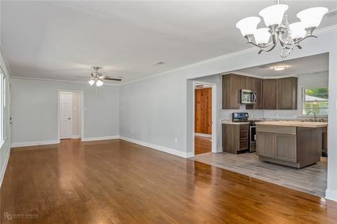 1103 Madison, Minden, LA 71055 photo 9
