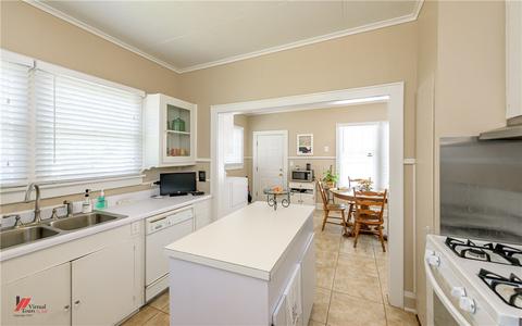403 Hickory St, Springhill, LA 71075 photo 5
