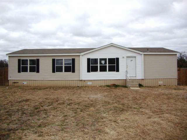 109 N Bell, Bangs, TX 76823 photo 1