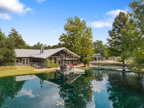 2165 Round Top Rd, Round Top, TX 78954