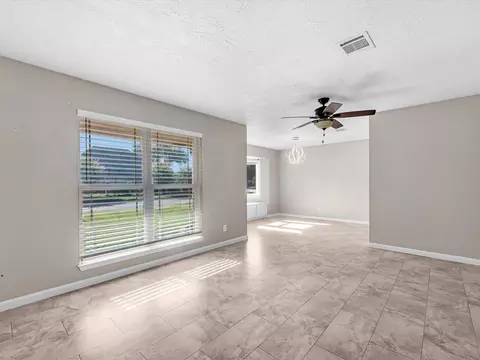Living - 4318 Ponca St, Pasadena, TX 77504 photo 5 of 7