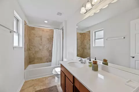 Bath - 19803 Soaring Sunset Path, Cypress, TX 77433 photo 3 of 3