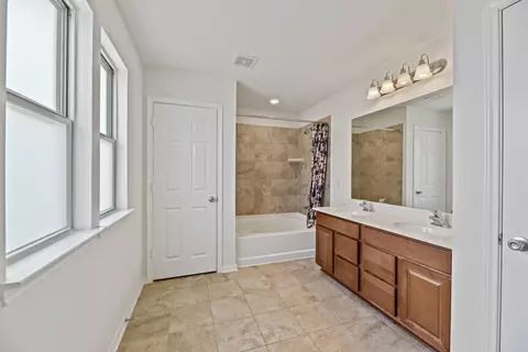 Bath - 19803 Soaring Sunset Path, Cypress, TX 77433 photo 2 of 3