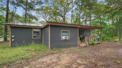 2359 Virginia Ct, Montgomery, TX 77316