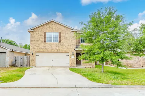 10035 Meadow Mill Forest Ln, Houston, TX 77044