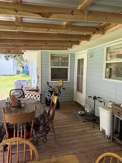 Exterior - 192 Moon Beam Dr, Trinity, TX 75862 photo 5 of 7