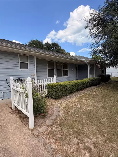 Other - 192 Moon Beam Dr, Trinity, TX 75862 photo 1 of 6