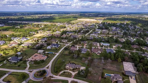 10 Dashingly Ct, Tomball, TX 77377 photo 1