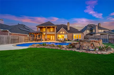 27706 Walsh Crossing Dr, Katy, TX 77494