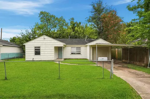 5530 Shamrock St, Houston, TX 77017