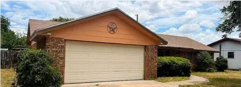 38 Dellwood Dr, San Angelo, TX 76903