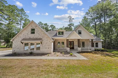 183 Windmill Rd, New Waverly, TX 77358