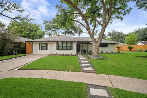 5314 Manor Creek Ln, Houston, TX 77092