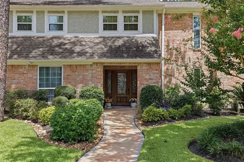 Exterior - 5403 Cobble Ln, Spring, TX 77379 photo 4 of 8
