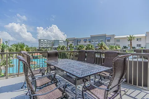 9520 Seawall Blvd #245, Galveston, TX 77554