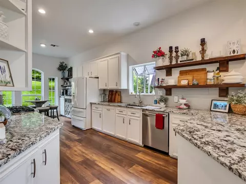 Kitchen - 300 Coral Gables, Trinity, TX 75862 photo 1 of 6