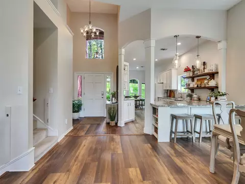 Entry Way - 300 Coral Gables, Trinity, TX 75862 photo 2 of 3