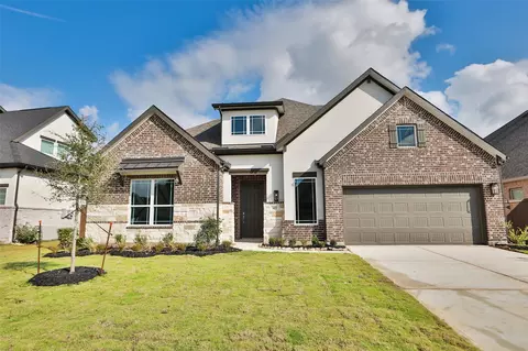 327 Blue River Trl, Rosenberg, TX 77471