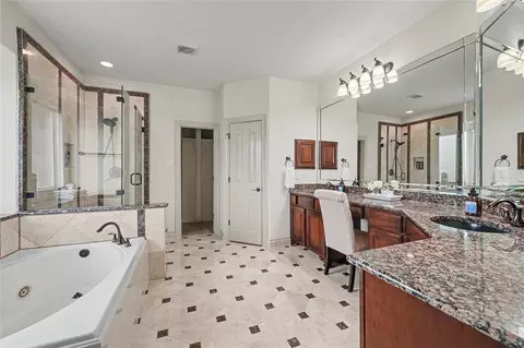Bath - 27223 Blue Cedar Ln, Spring, TX 77386 photo 2 of 3