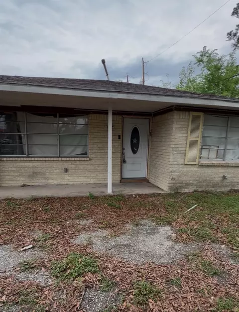 2446 Areba St, Houston, TX 77091