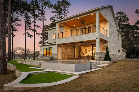 Exterior - 12833 Bruce Road Rd, Willis, TX 77318 photo 5 of 10