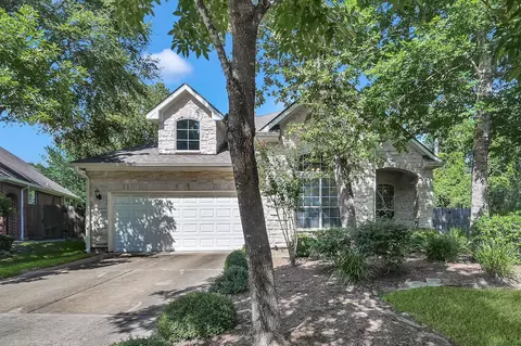 71 E Victory Lake Dr, Conroe, TX 77384