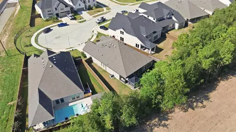 View/Area - 29025 Red Loop Dr, New Caney, TX 77357 photo 5 of 8