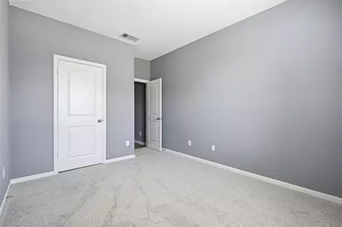 Bedroom - 29025 Red Loop Dr, New Caney, TX 77357 photo 7 of 9