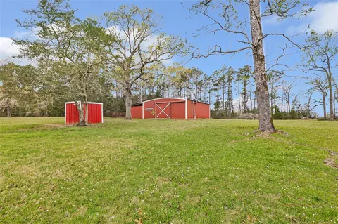 Exterior - 17659 E Fm 1097 Rd, Willis, TX 77378 photo 3 of 13