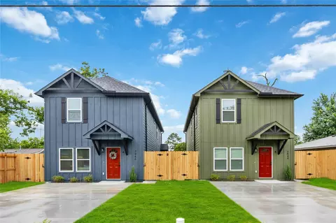 7944 7946 Fields St, Houston, TX 77028