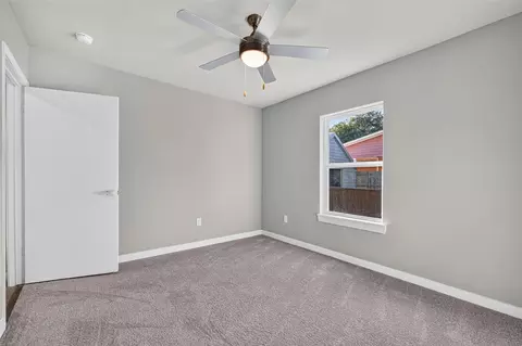 Bedroom - 202 Jackson Ave, Pasadena, TX 77506 photo 4 of 12