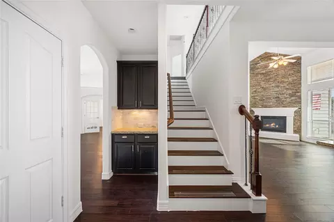 Entry Way - 30703 Eastridge Dr, Spring, TX 77386 photo 3 of 4