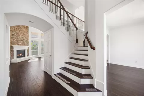 Entry Way - 30703 Eastridge Dr, Spring, TX 77386 photo 2 of 4