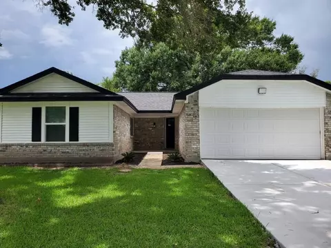 4855 Sulley Dr, Alvin, TX 77511