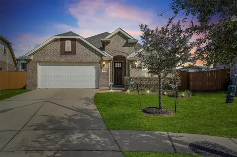 3102 Redondo Dr, La Marque, TX 77568