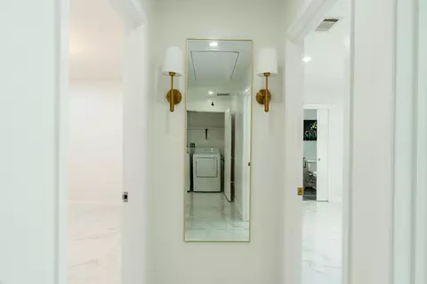 Entry Way - 20007 Jasperwood Cir, Katy, TX 77449 photo 2 of 2