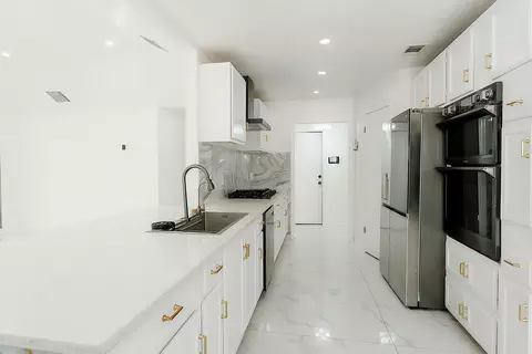 Kitchen - 20007 Jasperwood Cir, Katy, TX 77449 photo 1 of 3