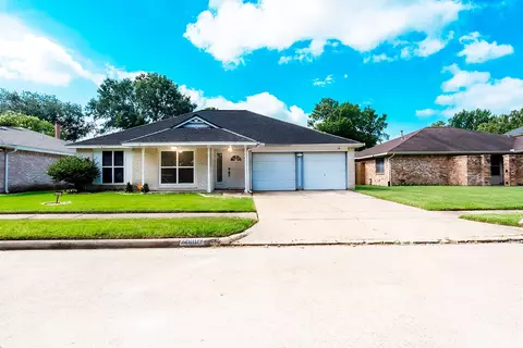 Exterior - 20007 Jasperwood Cir, Katy, TX 77449 photo 2 of 9